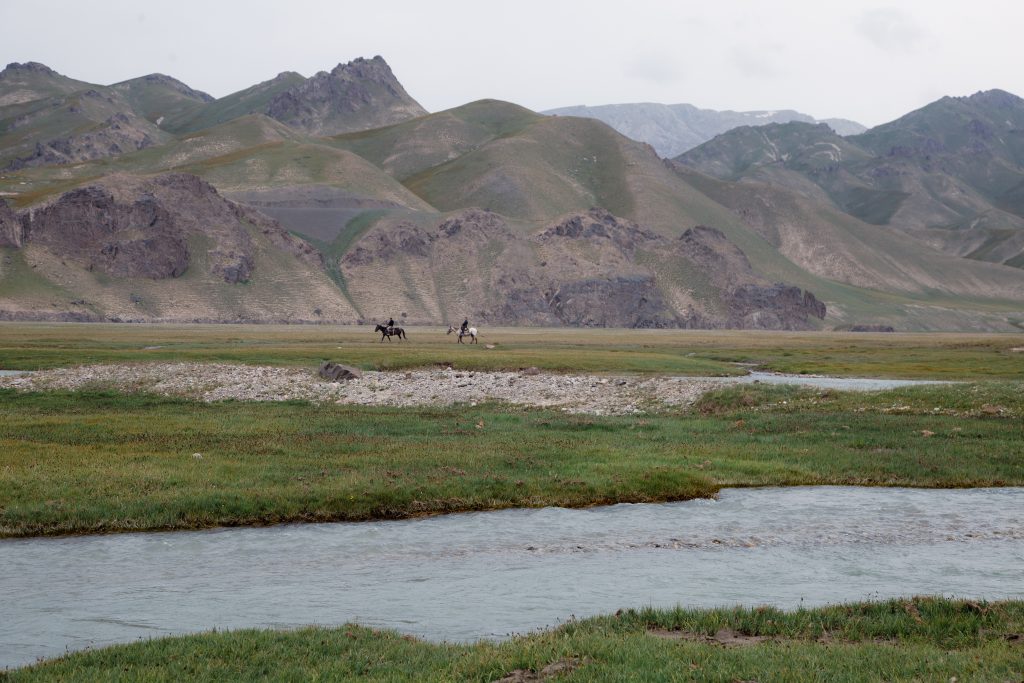 Jeep-tour de 2 jours à Kel-Suu