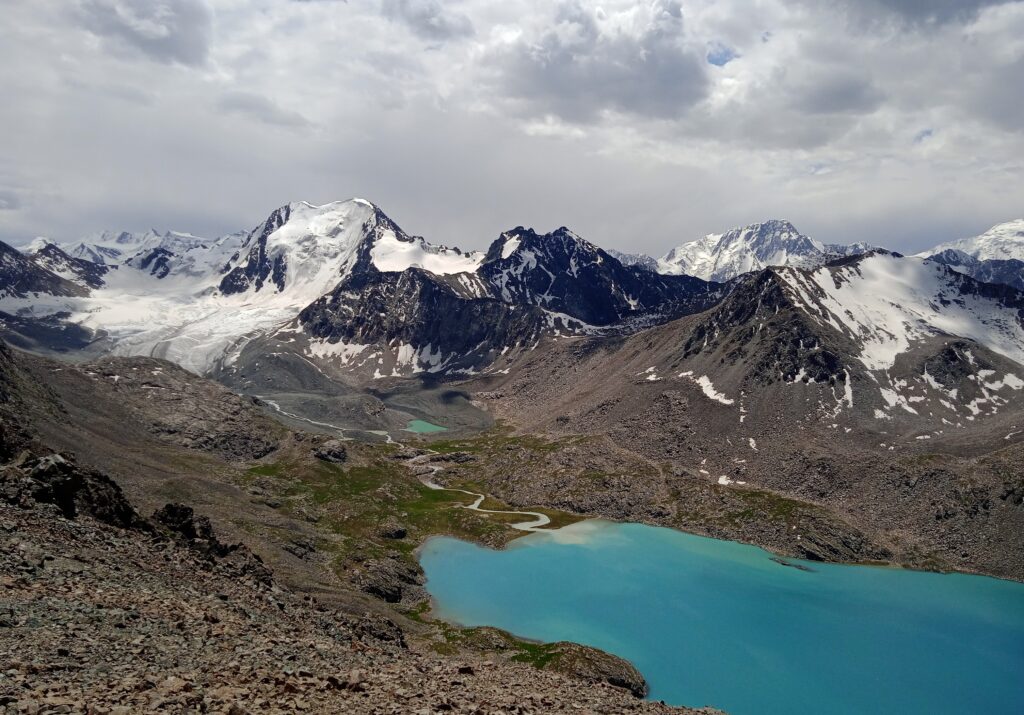 Ala-Kul lake